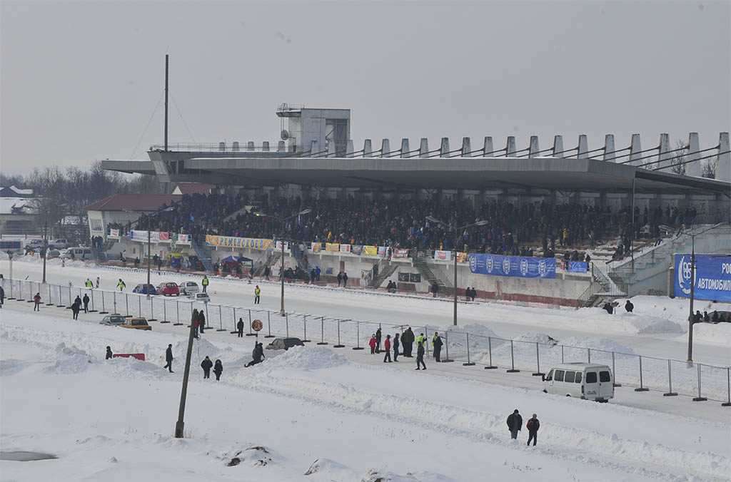Финальный этап Чемпионата России по зимним трековым гонкам в зачетной группе "N-1600"